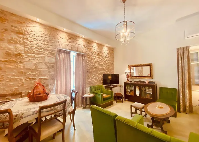 Feriehus Mouragia House