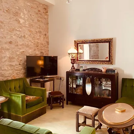 Дом отдыха Mouragia House *