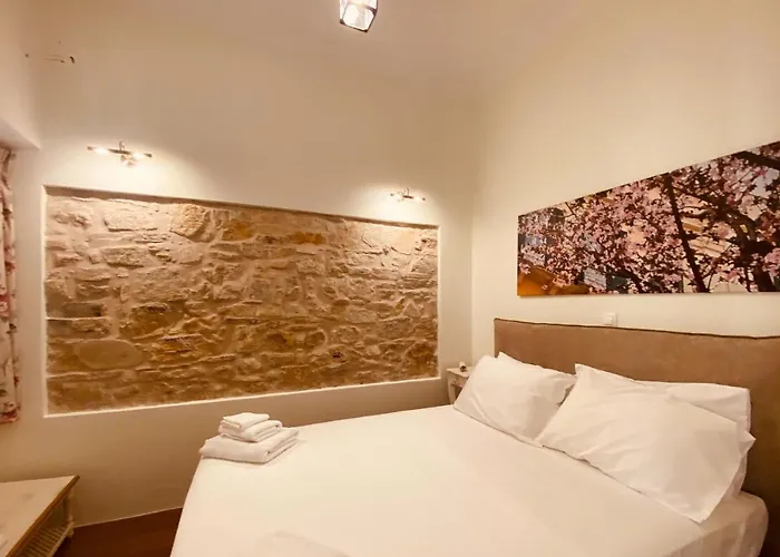 Mouragia House